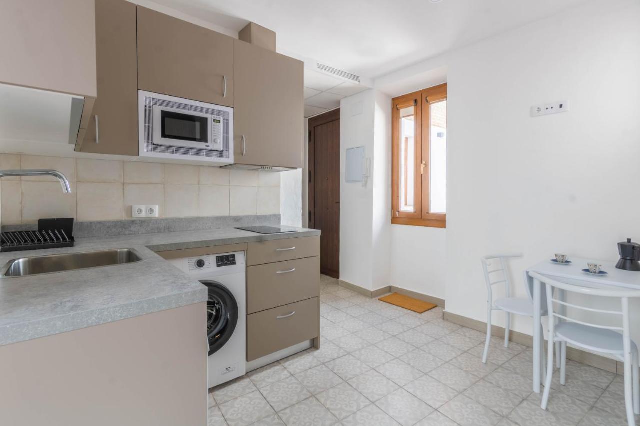 Apartamentos Miguel De Cervantes Centro Cordova Esterno foto