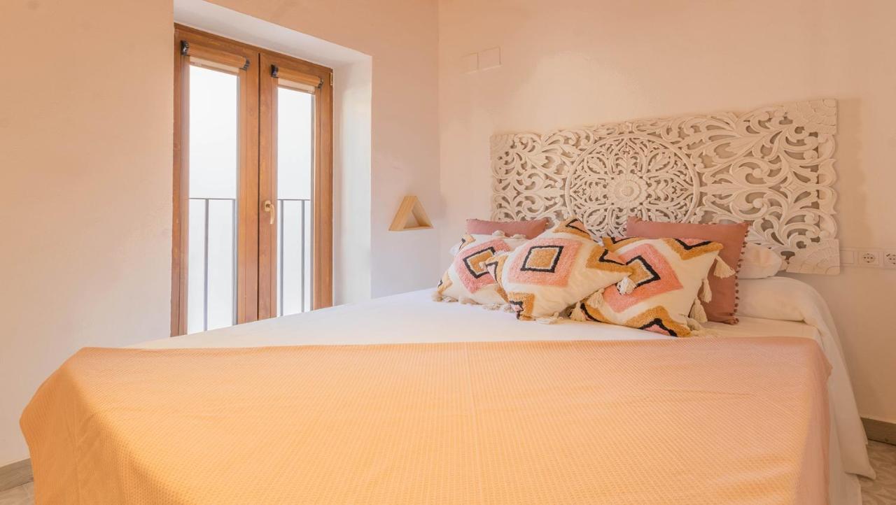 Apartamentos Miguel De Cervantes Centro Cordova Esterno foto