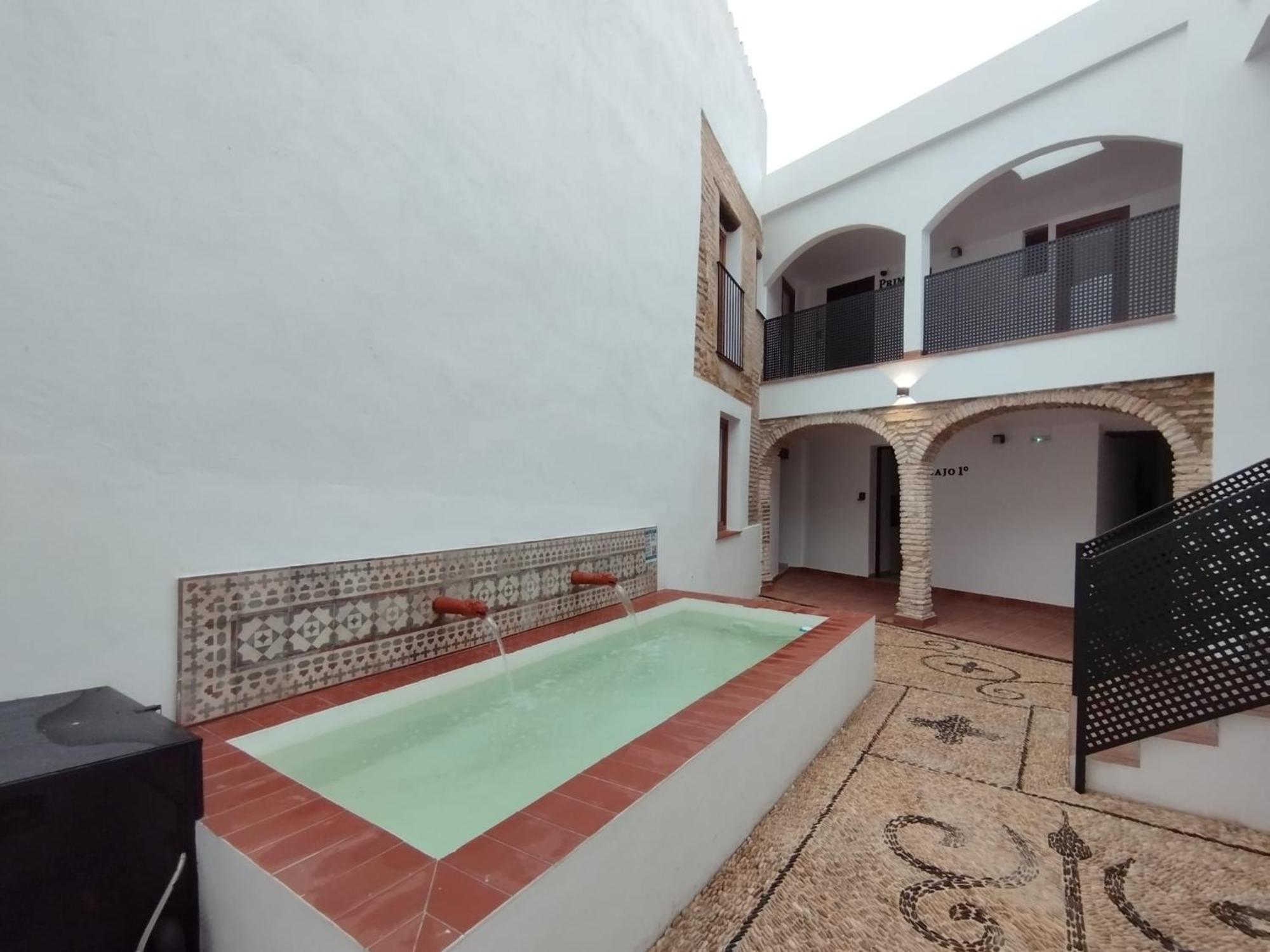Apartamentos Miguel De Cervantes Centro Cordova Esterno foto
