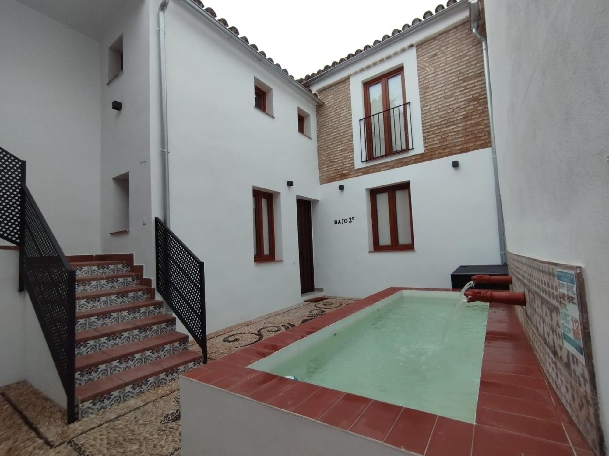 Apartamentos Miguel De Cervantes Centro Cordova Esterno foto