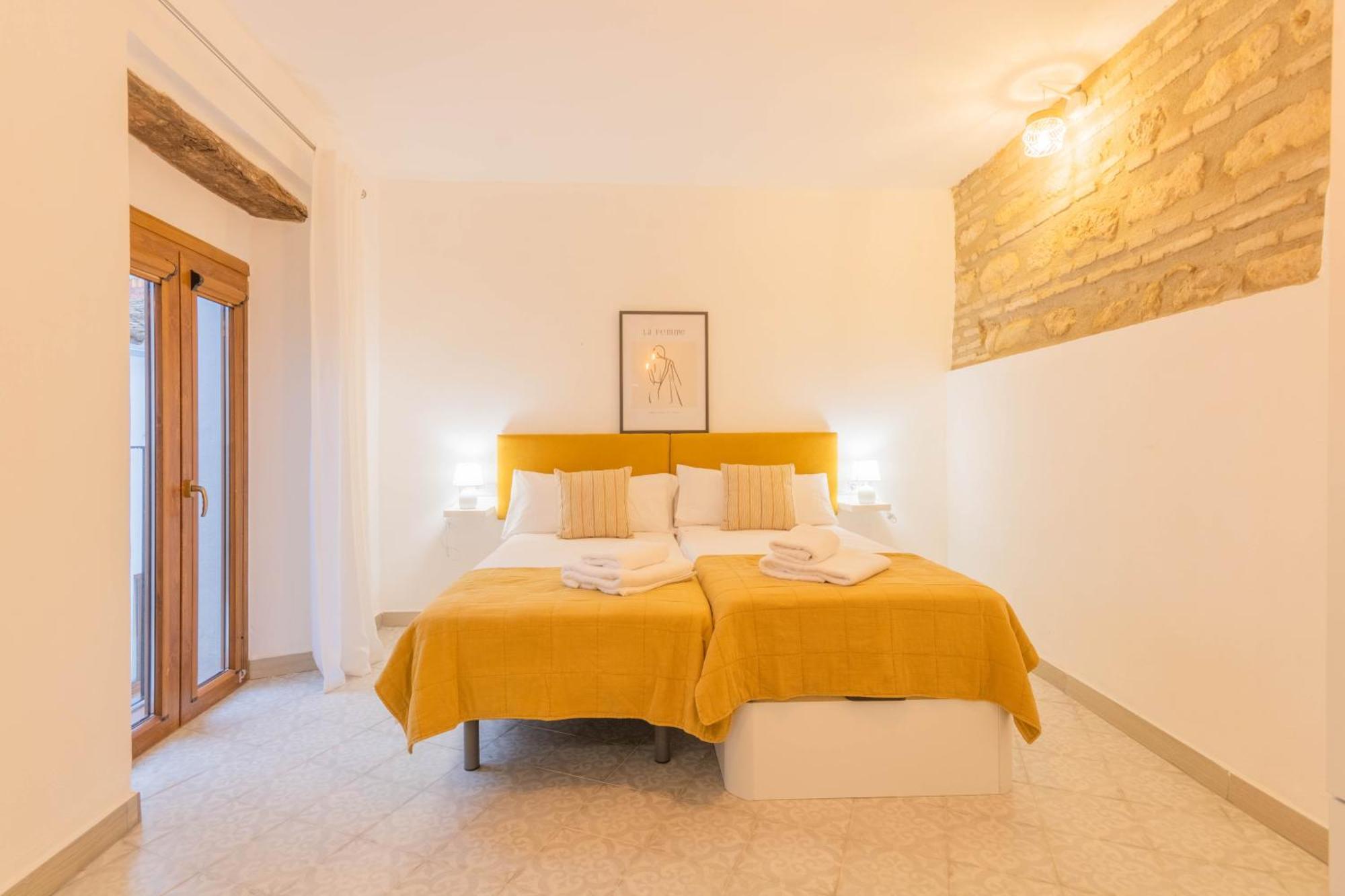Apartamentos Miguel De Cervantes Centro Cordova Esterno foto